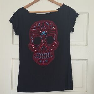 Edgy Black Tee with Red and Blue Skull Design